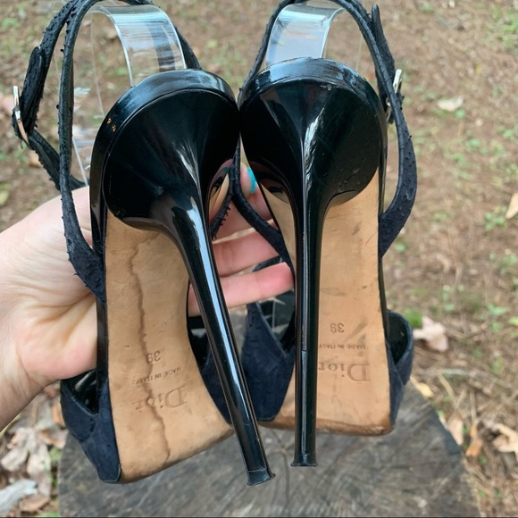 Christian Dior black Python and patent leather T strap ankle strap sandals 39 - Picture 8 of 16